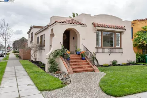 1016 Mound St, Alameda, CA 94501 photo 1