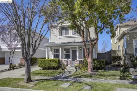 127 Jacaranda Ct, Hercules, CA 94547 photo 1
