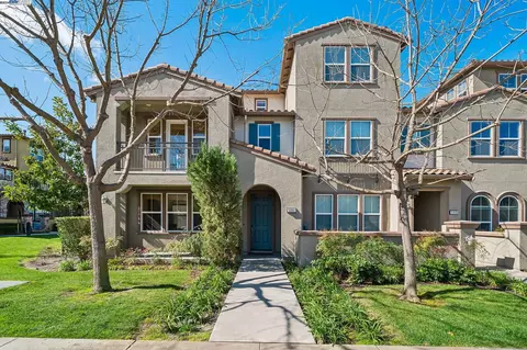 5001 Fioli Loop, San Ramon, CA 94582 photo 1