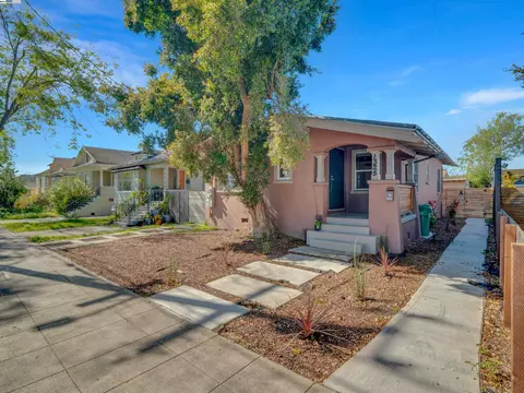 1325 66th St, Berkeley, CA 94702 photo 1