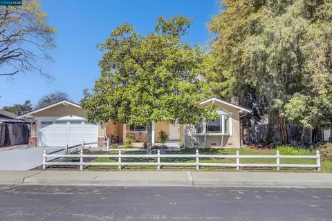 7170 Newcastle Ln, Dublin, CA 94568 photo 1