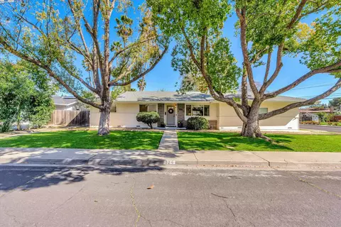 926 Amhurst Ct, Concord, CA 94518 photo 1