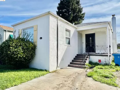 822 Monterey St, Vallejo, CA 94590 photo 1