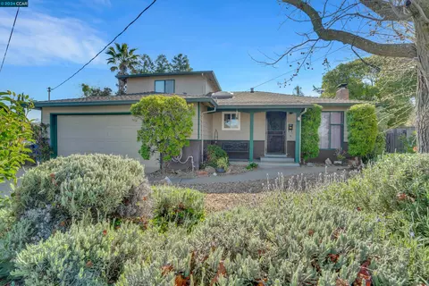 5577 Ohio Ct, Concord, CA 94521 photo 1