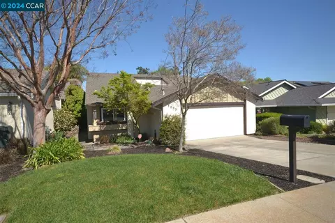 1033 Stoneybrook Dr, Martinez, CA 94553 photo 1