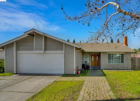 176 Evelyn Cir, Vallejo, CA 94589 photo 1