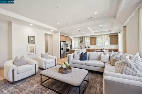 5171 Grapevine Ln, Oakley, CA 94561 photo 1