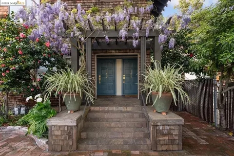 1422 Oxford St, Berkeley, CA 94709 photo 1
