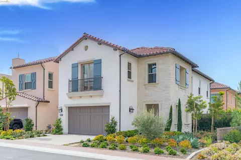 100 Whippoorwill, Irvine, CA 92618 photo 1