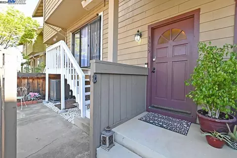 3555 Norton Way #15, Pleasanton, CA 94566