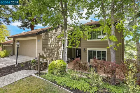 2 Carnoustie, Moraga, CA 94556 photo 1