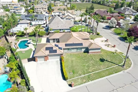 2710 Placer Dr, Oakley, CA 94561 photo 1