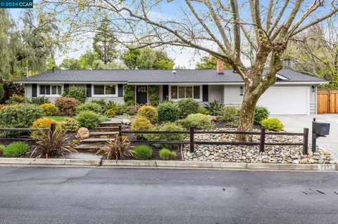 2577 Pebble Beach Loop, Lafayette, CA 94549 photo 1