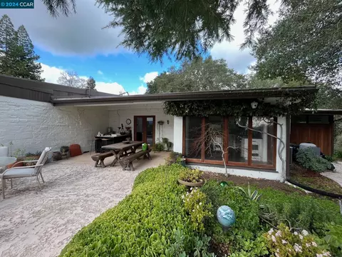 1128 Orchard Rd, Lafayette, CA 94549 photo 1
