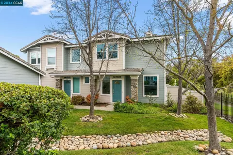 1927 Eagle Peak Ave, Clayton, CA 94517 photo 1