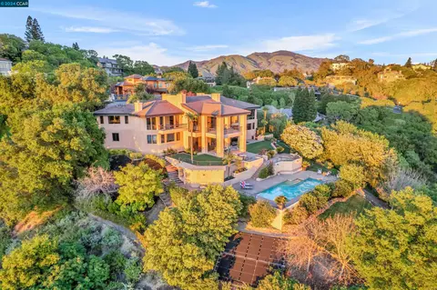 65 Inverrary Ln, Alamo, CA 94507