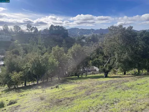 6 Patrick Ln, Orinda, CA 94560 photo 1