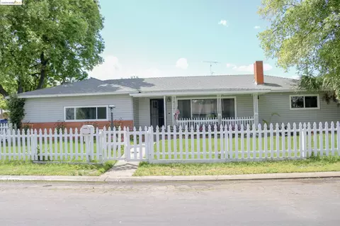 1129 Del Vale Ave, Modesto, CA 95350 photo 1
