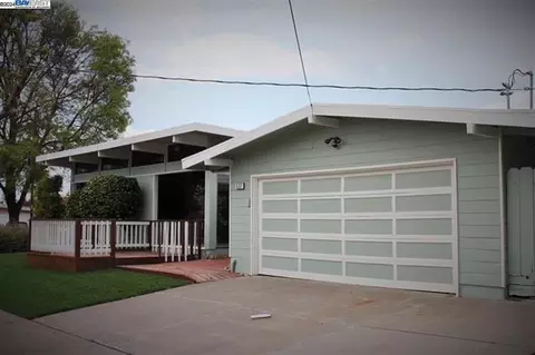 537 Beechmont Ln, Hayward, CA 94544 photo 1