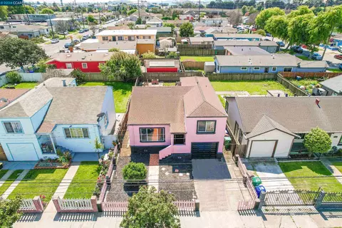 718 Maine Ave, Richmond, CA 94804