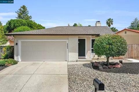 4595 Deercreek Ln, Concord, CA 94521 photo 1