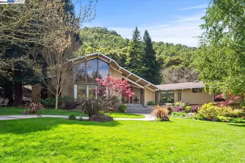 26465 Palomares Rd, Castro Valley, CA 94552 photo 1