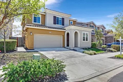 4750 S Spago Dr, Dublin, CA 94568 photo 1