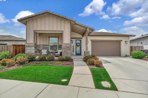 1263 Laurel Dr, Manteca, CA 95336 photo 1