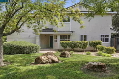 1026 Pinehurst Ct, Concord, CA 94521 photo 1