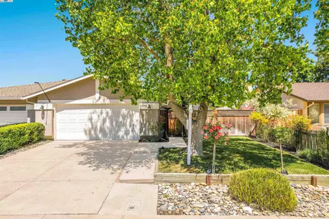 5298 Lenore Ave, Livermore, CA 94550 photo 1