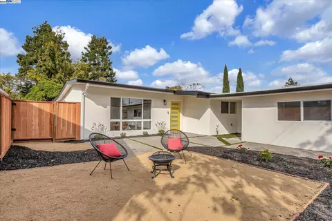 37746 Mosswood Dr, Fremont, CA 94536