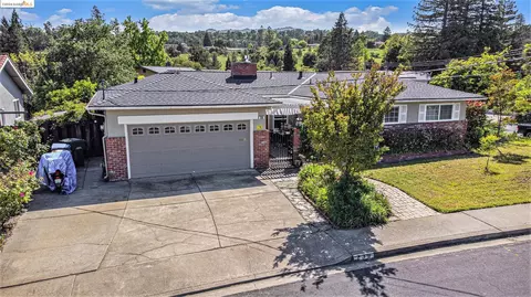 239 Donegal Way, Martinez, CA 94553 photo 1