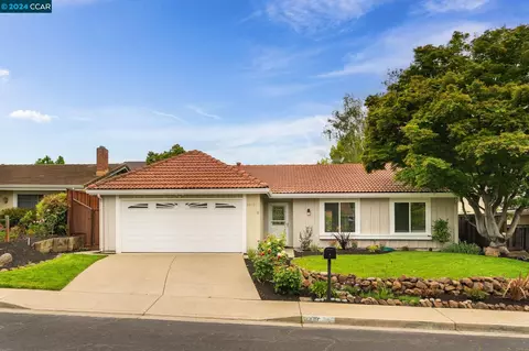 4480 Deerberry Ct, Concord, CA 94521 photo 1