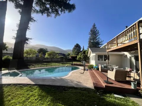 513 Cavalier Ct, Fairfield, CA 94534 photo 1