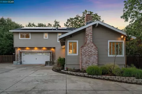 1013 Via Roble, Lafayette, CA 94549 photo 1