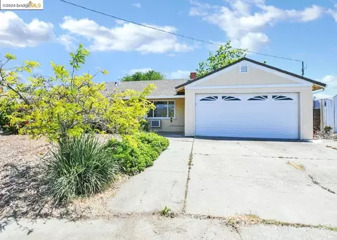 2113 Dennis Dr, Antioch, CA 94509 photo 1