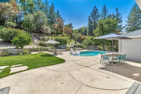192 Draeger Dr, Moraga, CA 94556 photo 1