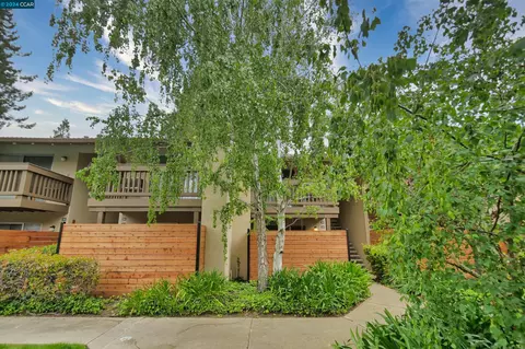2742 Oak Rd #189, Walnut Creek, CA 94597