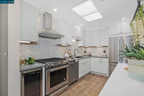 1315 Golden Rain Rd #3, Walnut Creek, CA 94595