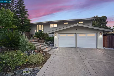 701 Ulfinian Way, Martinez, CA 94553 photo 1