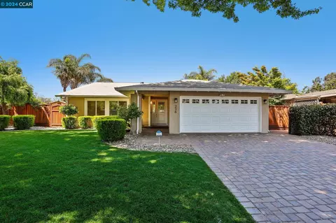 236 Chalmette Rd, Livermore, CA 94551 photo 1