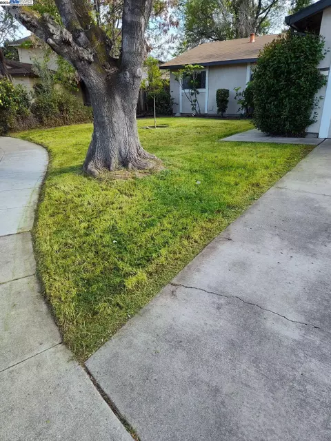 1462 Oak Ct, Tracy, CA 95376 photo 1