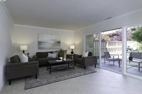 1006 Bancroft Rd, Concord, CA 94518 photo 1