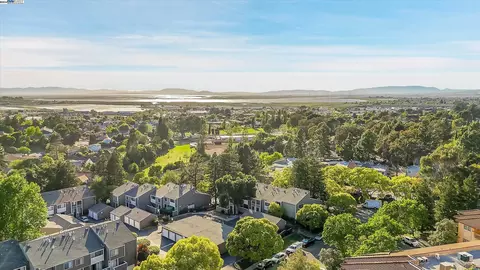 165 Oddstad Dr #7, Vallejo, CA 94589 photo 1