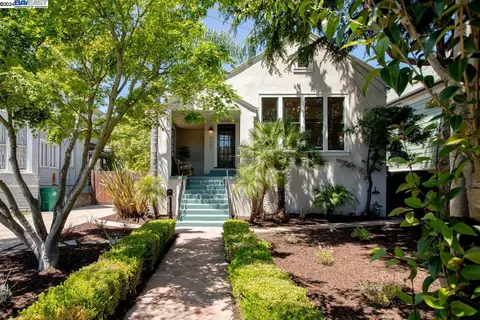 1207 Regent St, Alameda, CA 94501 photo 1