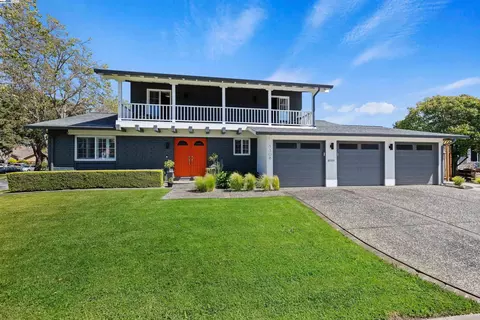 5308 Chapman Dr, Newark, CA 94560 photo 1