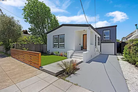 2476 West St, Berkeley, CA 94702 photo 1