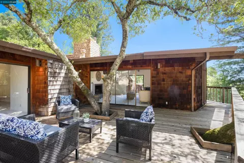 151 Camelia Ln, Lafayette, CA 94549 photo 1