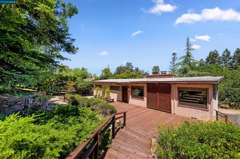 440 Summit Rd, Walnut Creek, CA 94598 photo 1