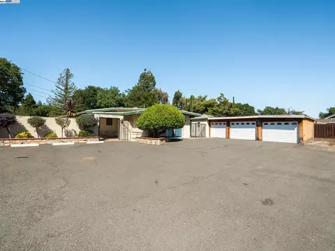 5035 Laurel Dr, Concord, CA 94521 photo 1